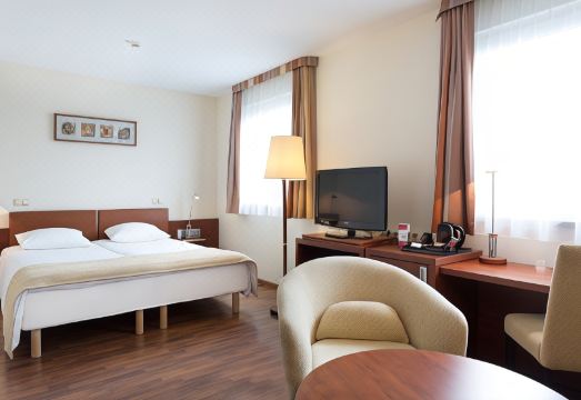 쿠부스 호텔 글리비체