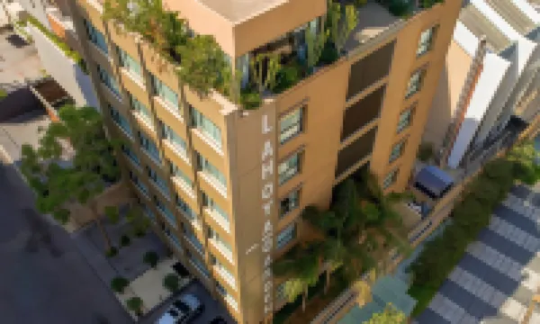 拉霍亞花園酒店 酒店