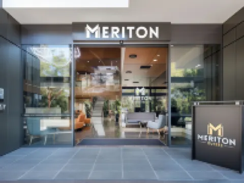 Meriton Suites North Sydney Hotels near Sydney Harbour Bridge
