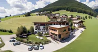 Hotel Dolomitenblick Hotels in Chienes