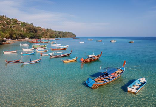 3. 임프레스 리조트..