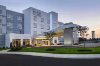 Fairfield Inn & Suites Harrisburg International Airport Các khách sạn ở Lower Swatara Township