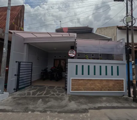 JE Homestay Jogja Hotels in Pakualaman