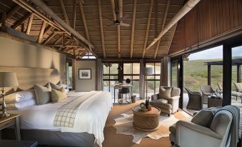 Kwandwe Great Fish River Lodge