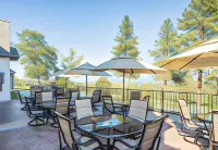 Hummingbird Estate Wine & Suites Hotels in Jacksonville
