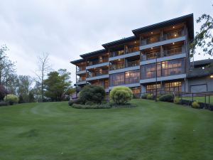 Hotel y Cabanas Lago Ranco - Caja Los Andes