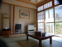 Kitaguni Ryokan Các khách sạn gần Kunohe Castle Ruins Guide House