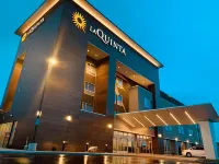 La Quinta Inn & Suites by Wyndham South Jordan Hotels in 