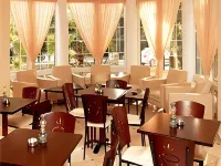Perla Beach Hotels in Agia Marina Nea Kydonias