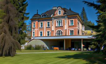 Wellness & Spa hotel Villa Regenhart