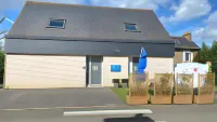 Résidence des 3 îles, en Plein Centre-Ville, à 5 Min des Plages, 3 Appartements Neufs Hotel a Plouha