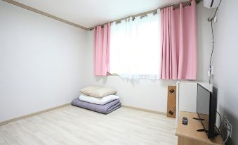 Yangyang Blue Sea Pension & B&B