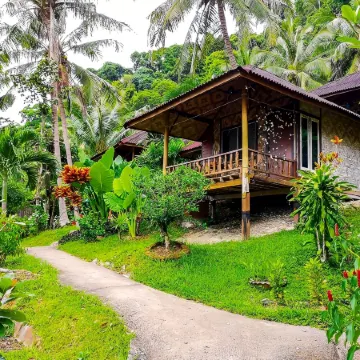 Railay Garden View Resort Отели рядом с достопримечательностью «Рейлэй»
