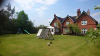 Church Farm Accommodation Hotels in Bickenhill