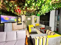 Tatatfish Hotels