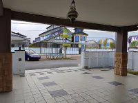 Sitiawan Homestay Entire Semi D Home Hotels in Sitiawan