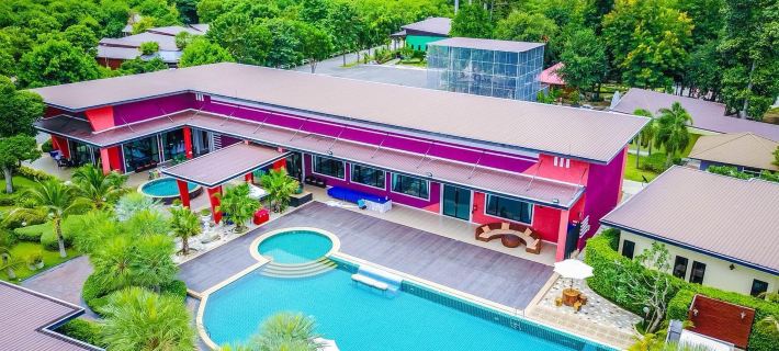 เดอะ คาแนล การ์เดน รีสอร์ท โรงแรมในอำเภอ ท่ายาง
