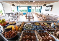 Campanile Lyon Est - Bron Eurexpo Hotels in Bron