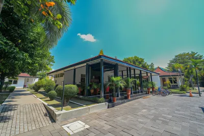 Royal Brongto Hotel Hotels in Mantrijeron