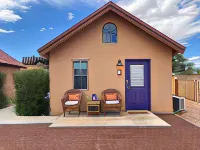 Willow Street Cottages Hotels in Bluff