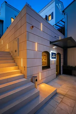 Hotel Sana Hotels in Старі-Град