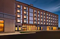 波士頓洛根機場-裏維爾Staybridge Suites - 酒吧