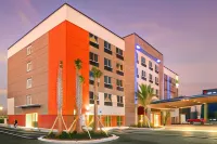 Holiday Inn Express & Suites Jacksonville - Town Center Hotels in der Nähe von Fort Caroline