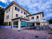 Il Nido D'Amore - Hotel Butterfly Hotel a Massaciuccoli