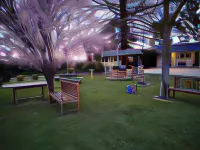 City Park Motel and Apartments Hotels in Gumly Gumly