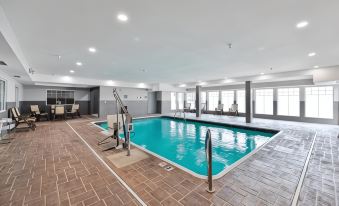 Country Inn & Suites by Radisson, Bloomington-Normal Airport, IL