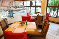 Thumrin Hotel - sarapan
