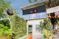 U Life Hotel