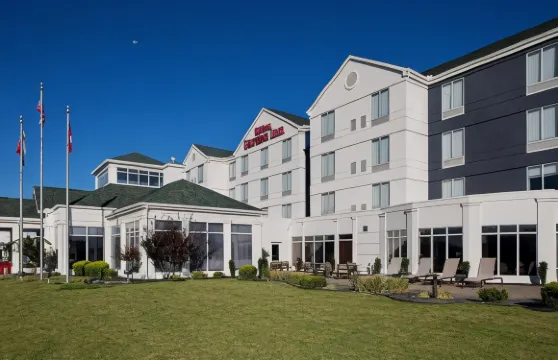 瓊斯伯勒希爾頓花園酒店