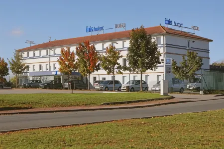 Ibis Budget Poitiers Nord Futuroscope Отели в г. Шаснёй-дю-Пуату