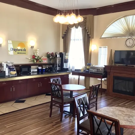 Days Inn by Wyndham Robstown