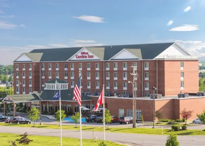 Hilton Garden Inn Bangor Hotel dekat Cole Land Transportation Museum