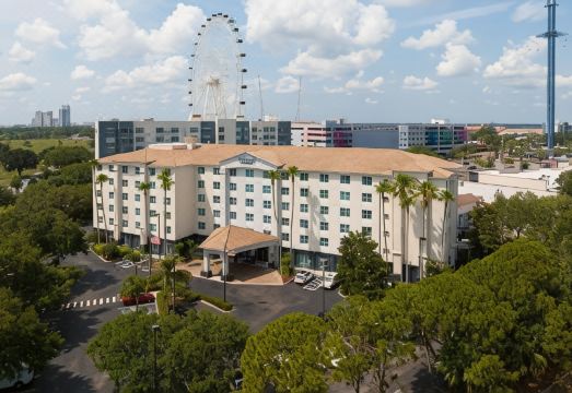 5. 페어필드 인 &..