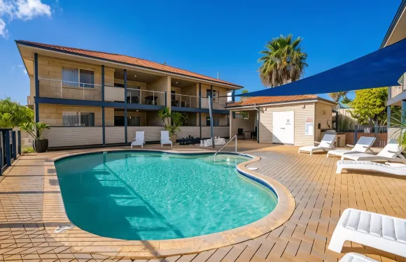 卡爾巴里埃奇度假村