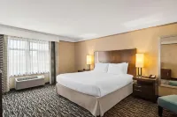 Best Western Plus Pitt Meadows Inn  Suites