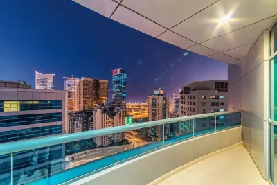 First Central Hotel Suites Hotel a Tecom