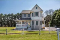 Spacious Home Close to the Beach and Bay - 5 bedroom w/Separate In-Law Suite! Hotels in Ocean View
