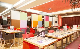 Tristar Hotel - Housity