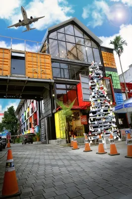 Urban Merdeka Bandung by  Uhm Hotels in Babakan Ciamis