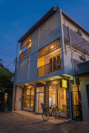 Alba Inn Sanur by SooBali Отели рядом с достопримечательностью «Санур»