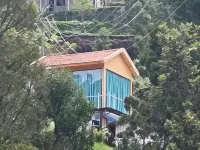 Cottages by The Creek. Hotels near Cave (Dolmen) Kodaikanal