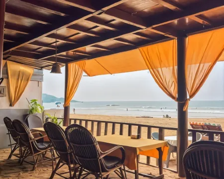 Agonda Sunset Beach Resort Hotels in Agonda