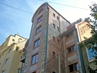 California Hotel โรงแรมใกล้The Sofia Zoo