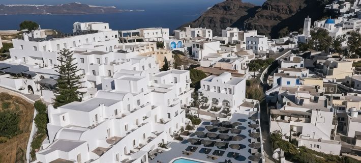 Santorini Palace Hotels in Thira