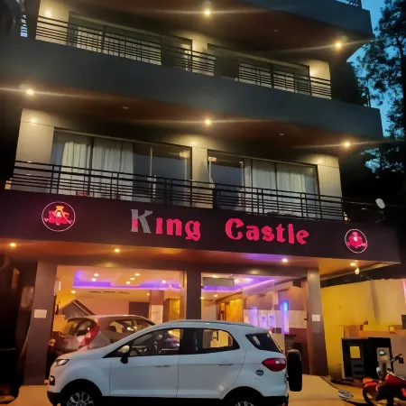 King Castle Mcleodganj-Centrally Heated and Air Cooled- Near Mall Road - Free Parking Отели рядом с достопримечательностью «Namgyal Monastery»
