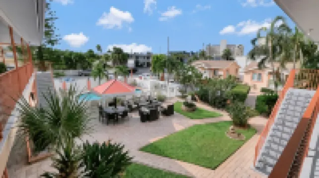 Carlton House Motel and Suites Hotels in Saint Pete Beach